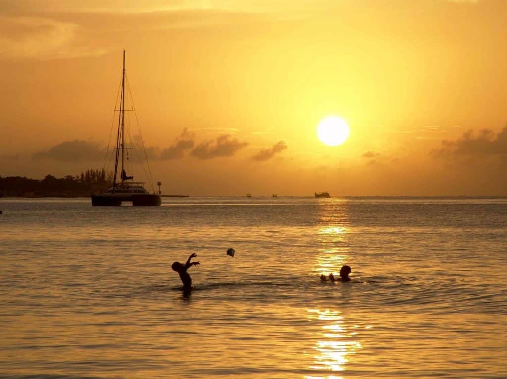 Off the Beaten Path Jamaica﻿ - Explore Jamaica's hidden gems - non-touristy things to do in Jamaica