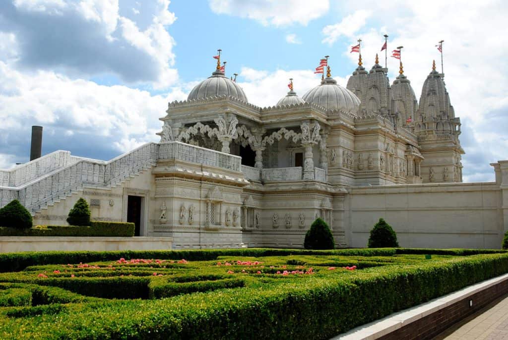 neasden temple off the beaten path in london