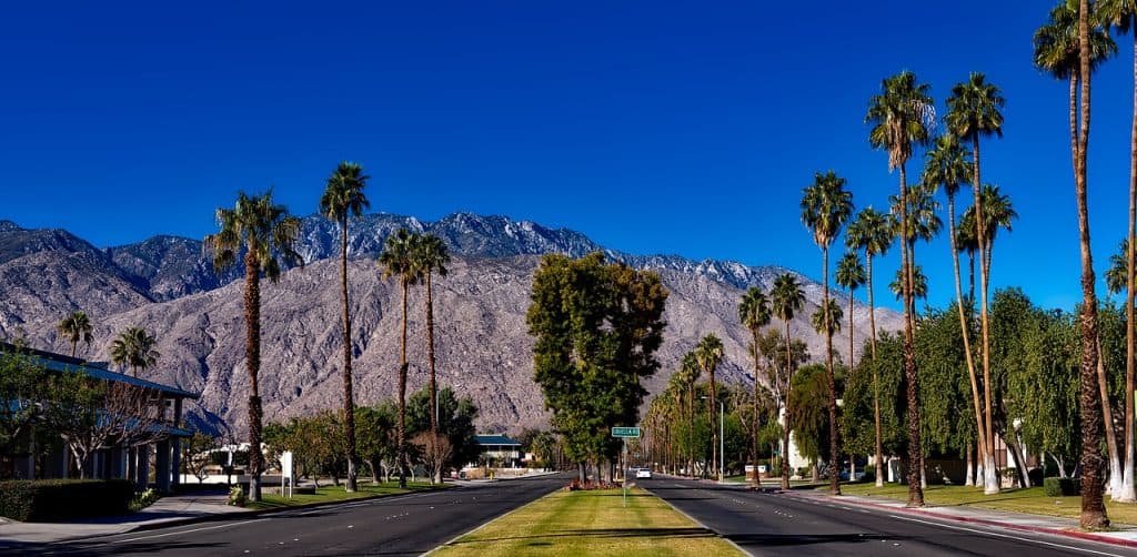 palm-springs-california-travel