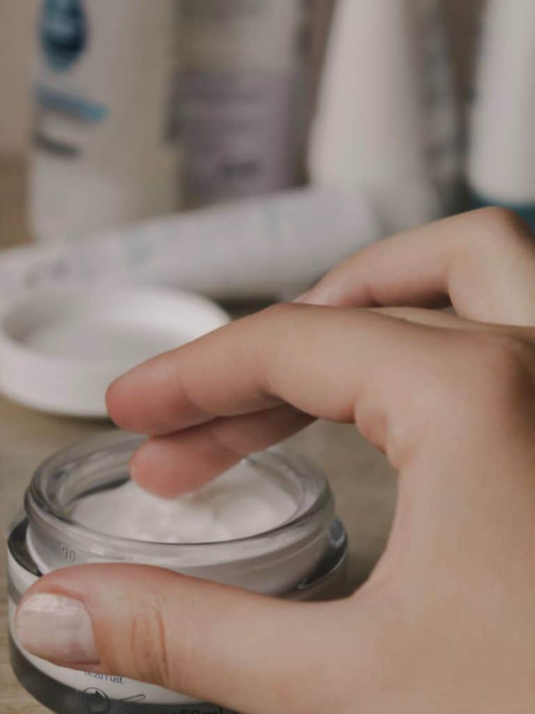 travel skin care maintenance