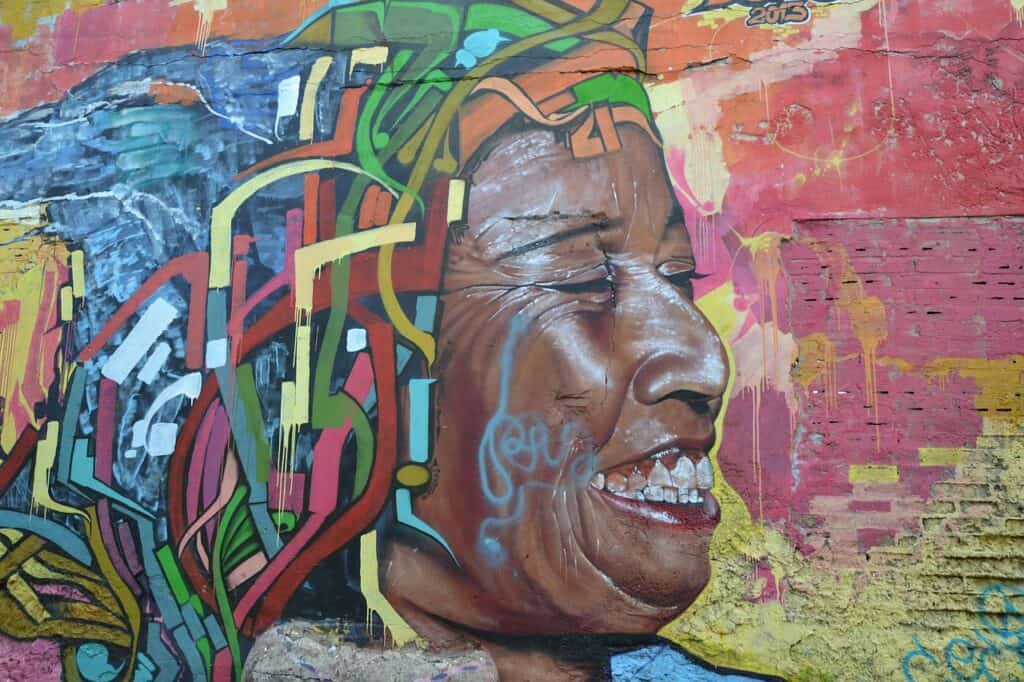 traveling-to-colombia-street-art