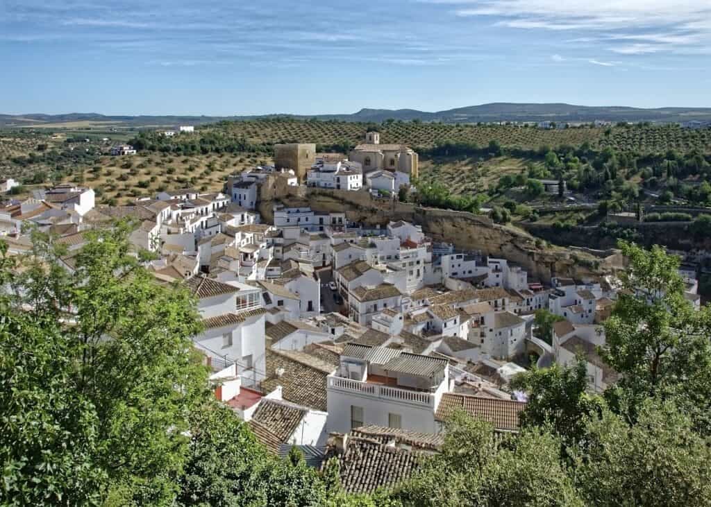 Great Reasons to Visit Setenil de las Bodegas Spain