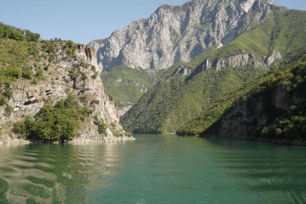 albanian alps hiking trails - valbona theth hike