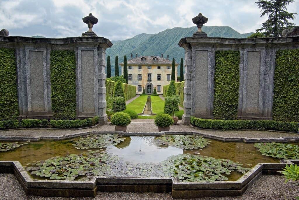 villa-balbiano-lake como itinerary