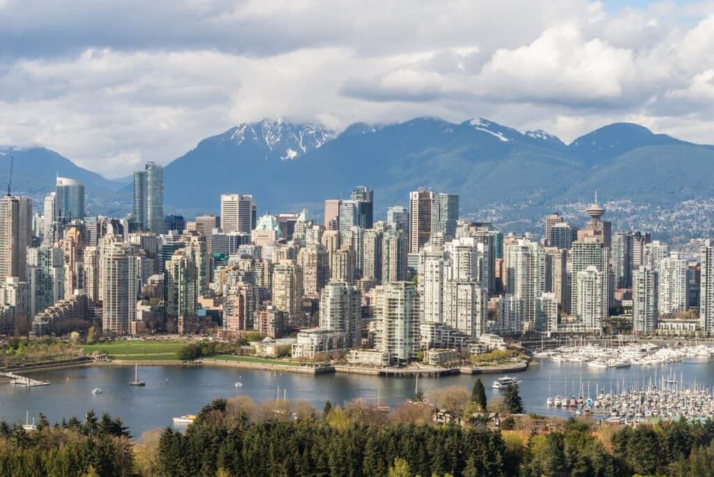 rainy day activities in vancouver