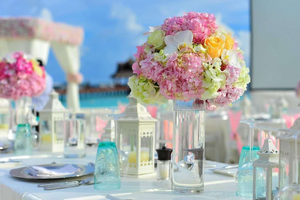 flower-arrangement-corporate-event