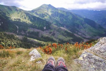 packing list for a day hike
